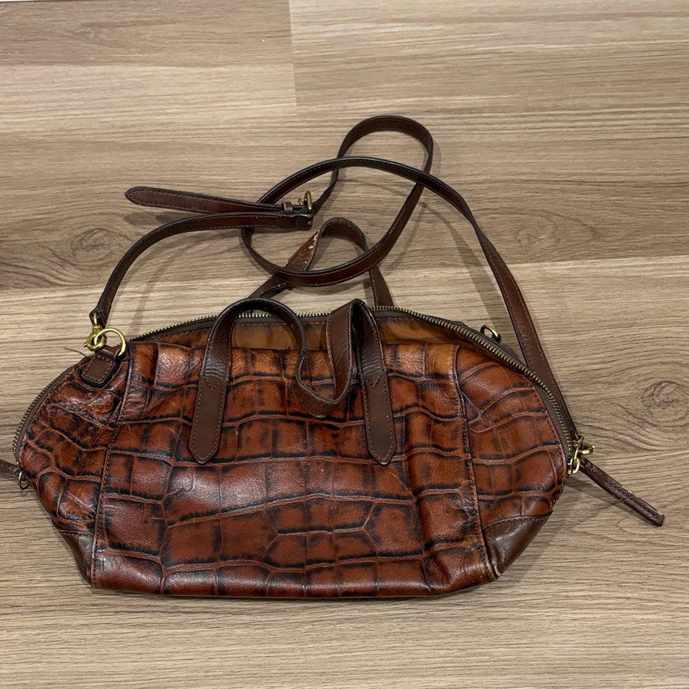 Fossil Brown Croc-Embossed Shoulder Bag